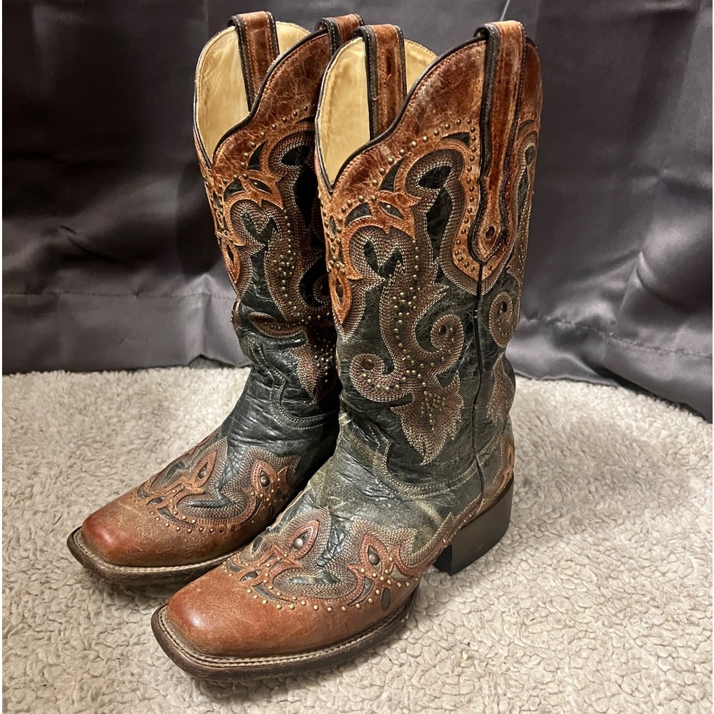 7.5 M Corral G1213 square toe western boot